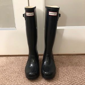 Black Hunter Rain Boots, Size Women’s 6